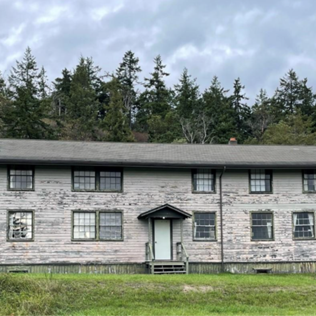 Artist Accommodation at Fort Worden, Building 275