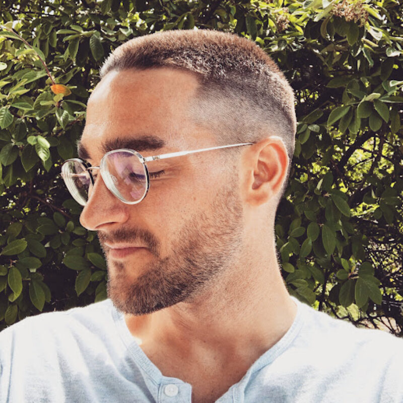 Jonathan Rizzi Jonathan Rizzardi - Faculty Profile - Centrum